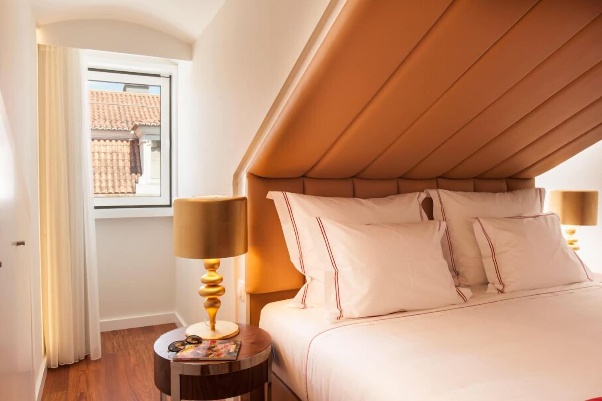 The 7 Hotel, Suites, & 3* Lissabon