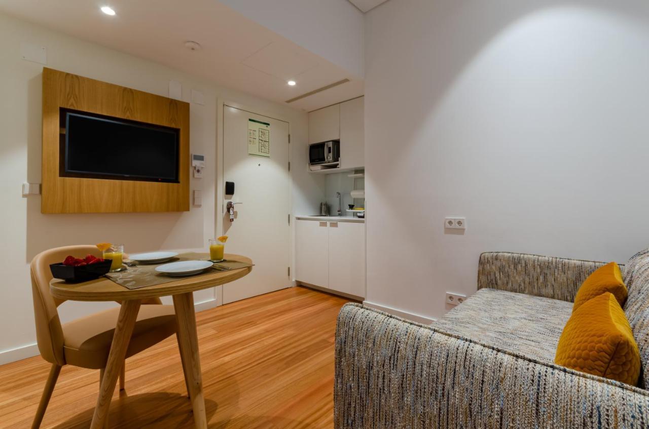 The 7 Hotel, Suites, & 3* Lissabon